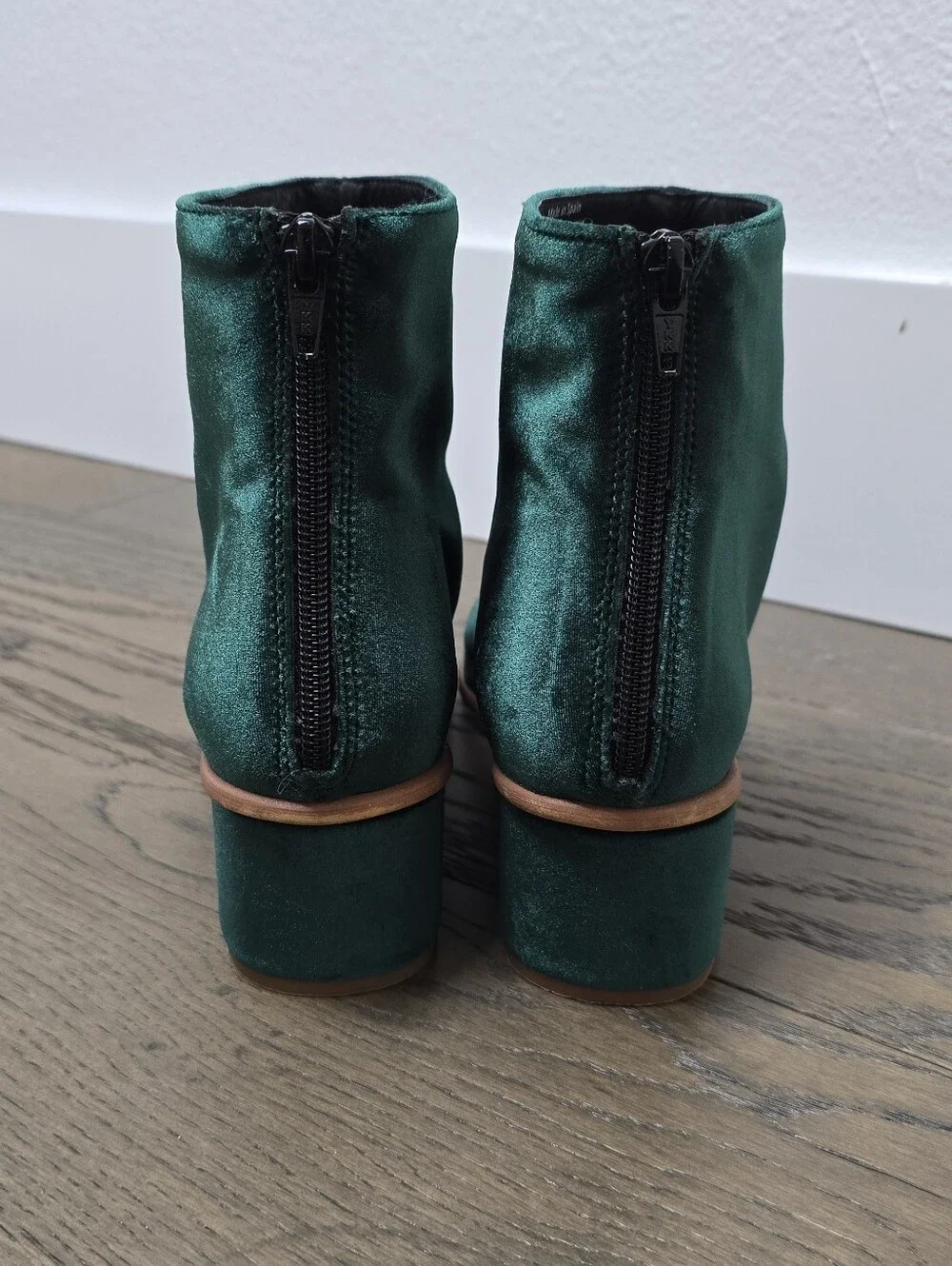 Anthropologie Samara Velvet Block Heel Ankle Boots in Emerald Green